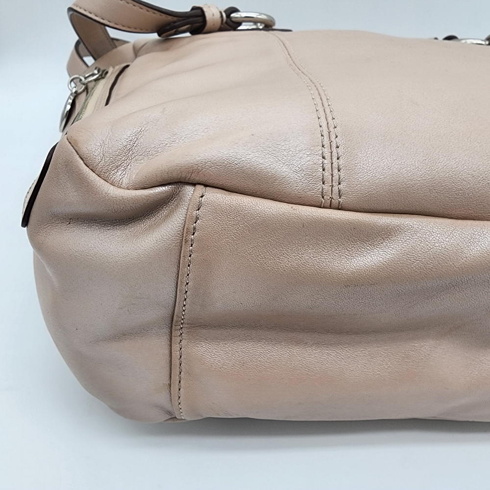 Coach F19252 Cream Pink Beige Shimmering Leather Tote Medium - Picture 10 of 16